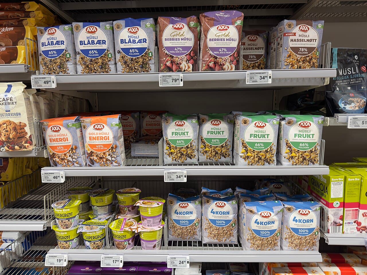 Breakfast-cereal shelving in a SPAR supermarket in Tjøme, Norway.